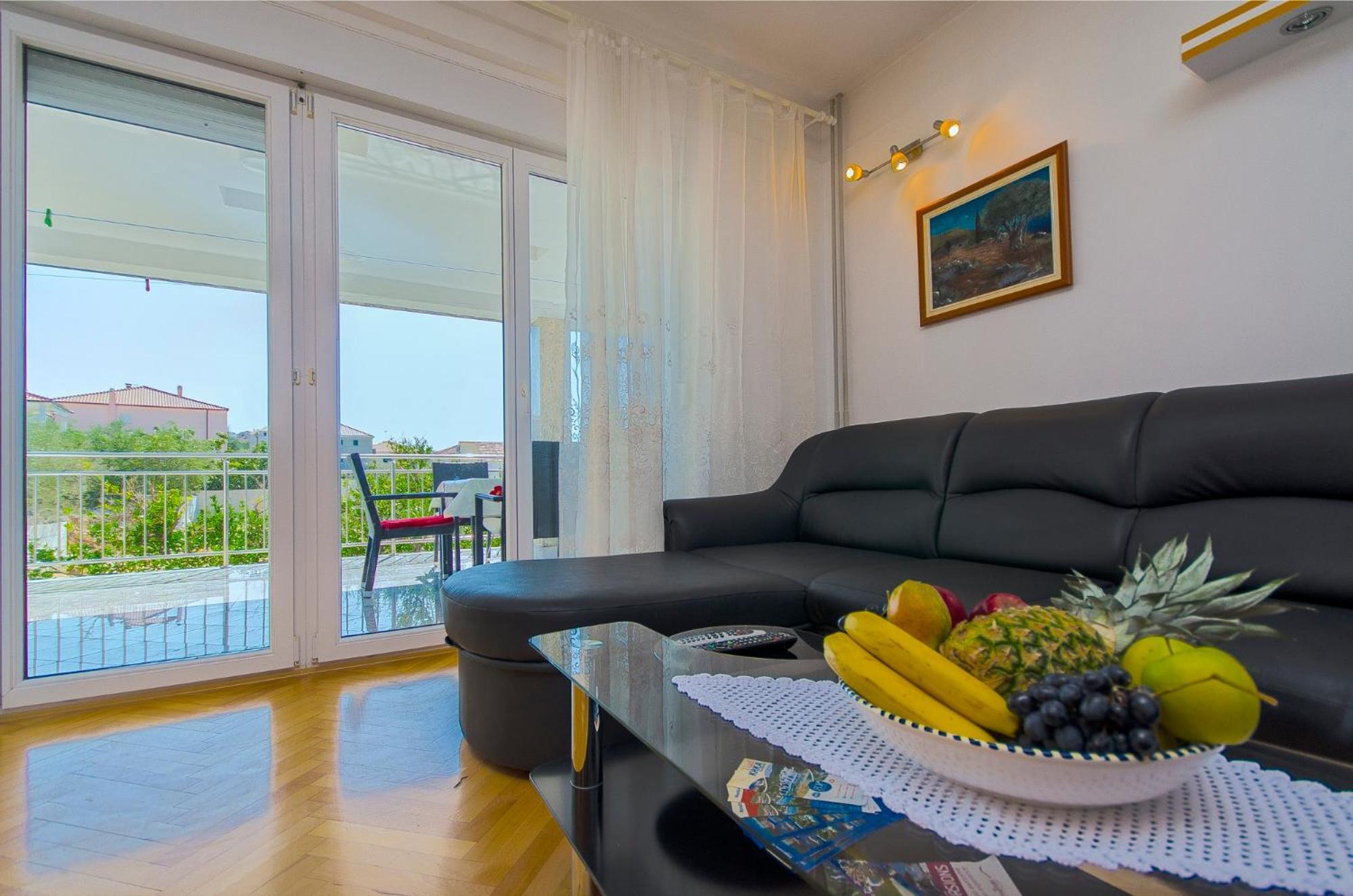 Apartments Maslina Трогир Екстериор снимка